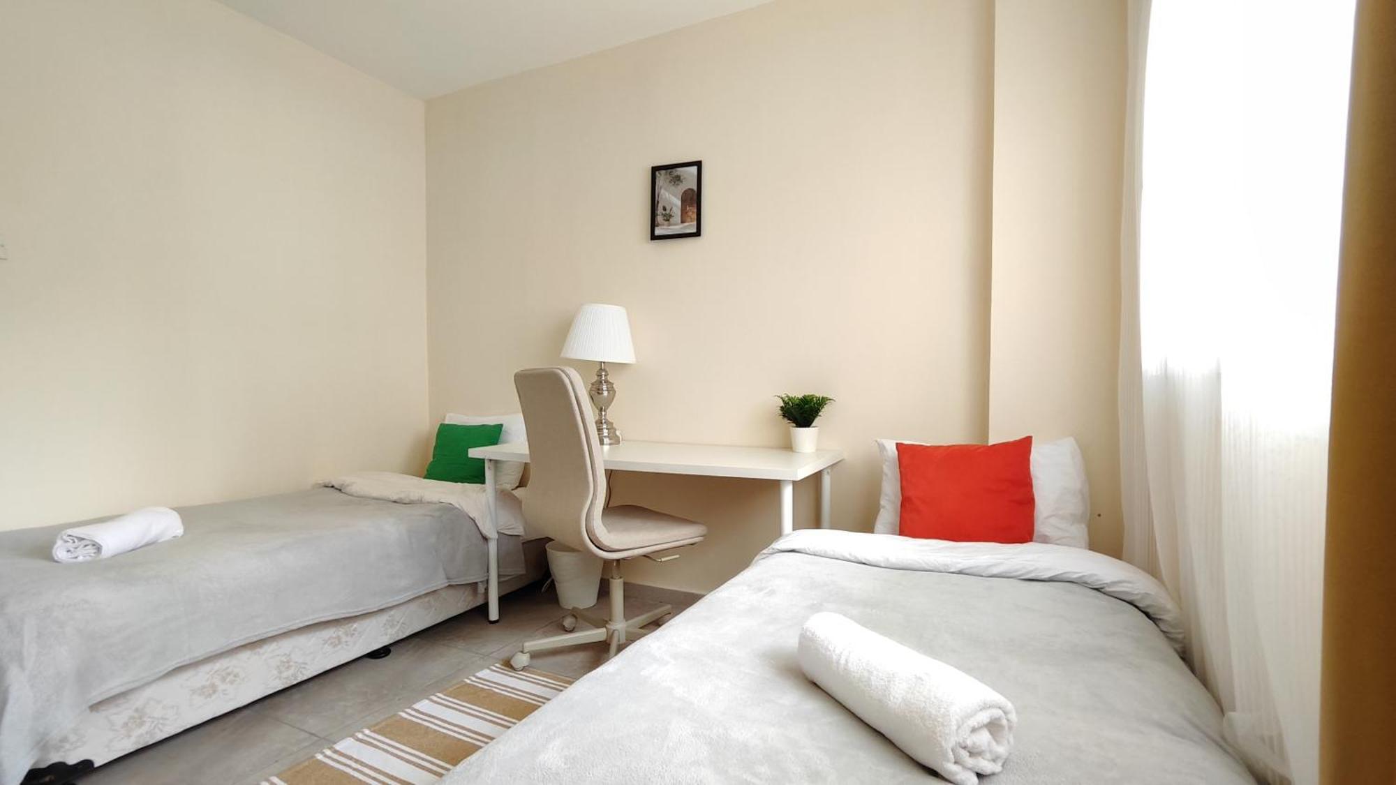 Weekend Apartments 3Br Kerýnia Eksteriør bilde
